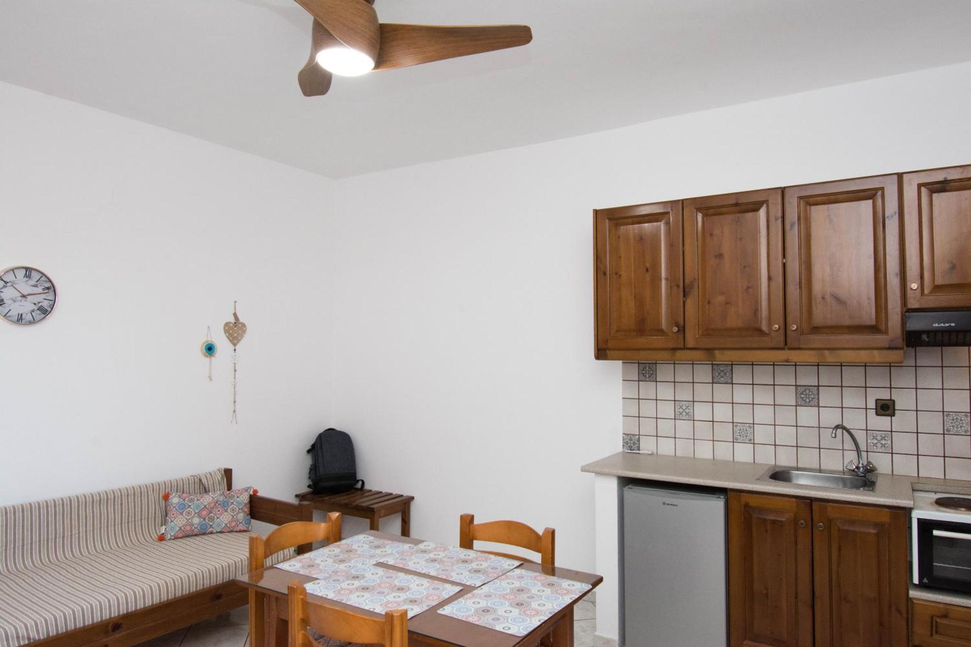 Rena Apartments ゴウヴァイ エクステリア 写真